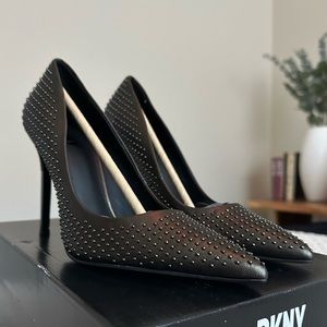 DKNY Days High Pump in Studs Military Metallic